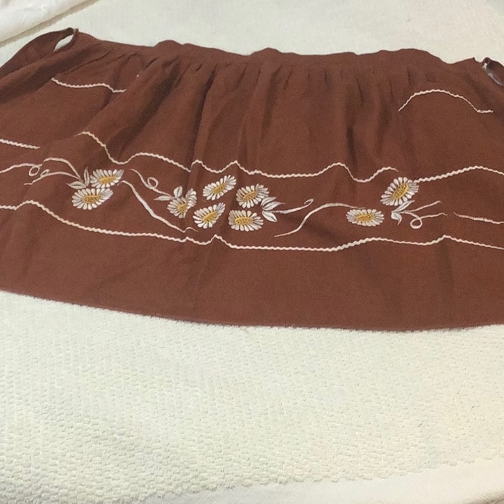 Vintage Embroidered Brown Apron